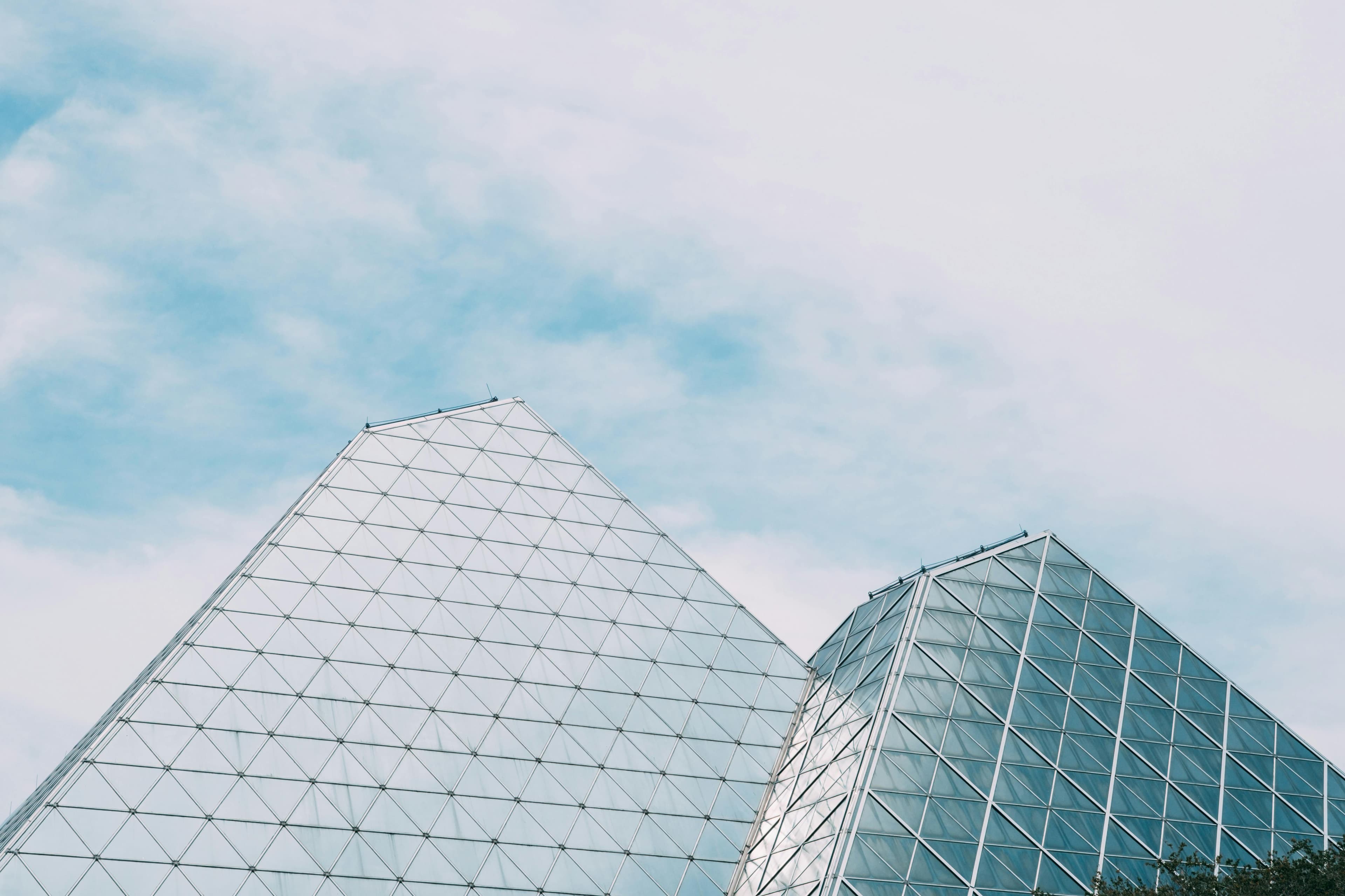 Commercial real estate building